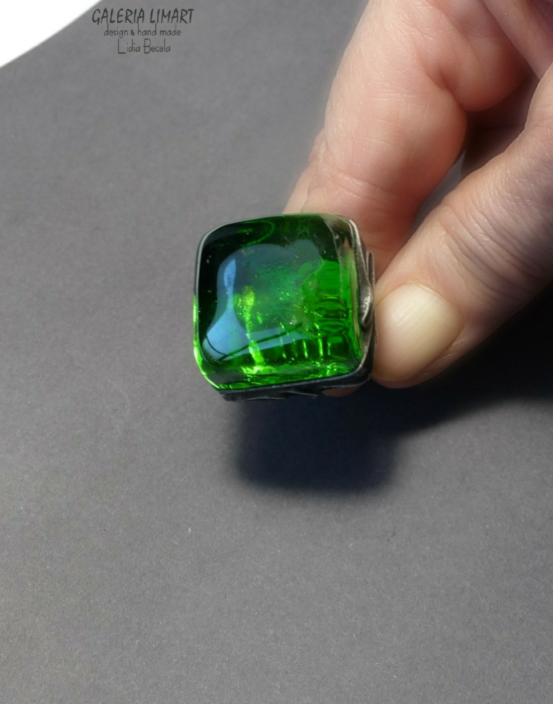 	 Zielony kwarc pierścionek unikatowy handmade Zieleń to kolor nadziei